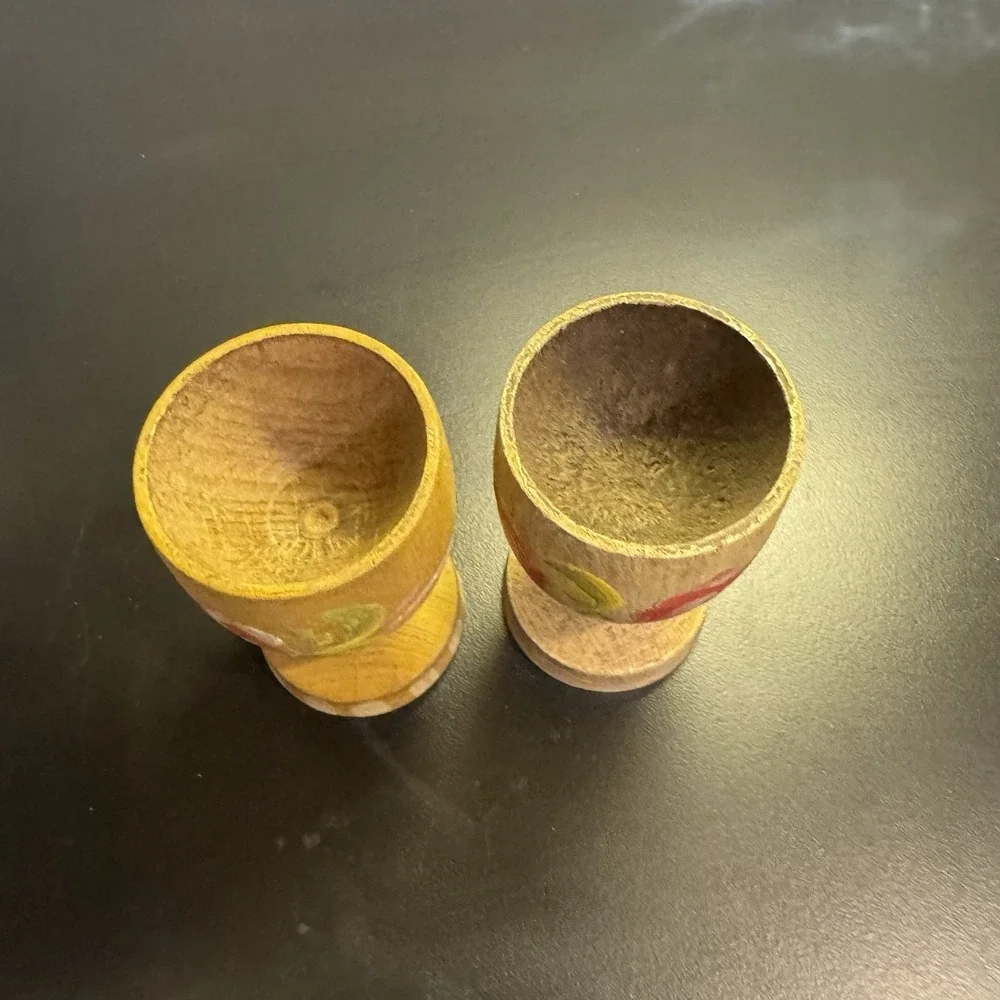 Vintage Wood Hand Painted Egg Cups Set of 2 Lang‎ Oberammergau Bavaria Germany